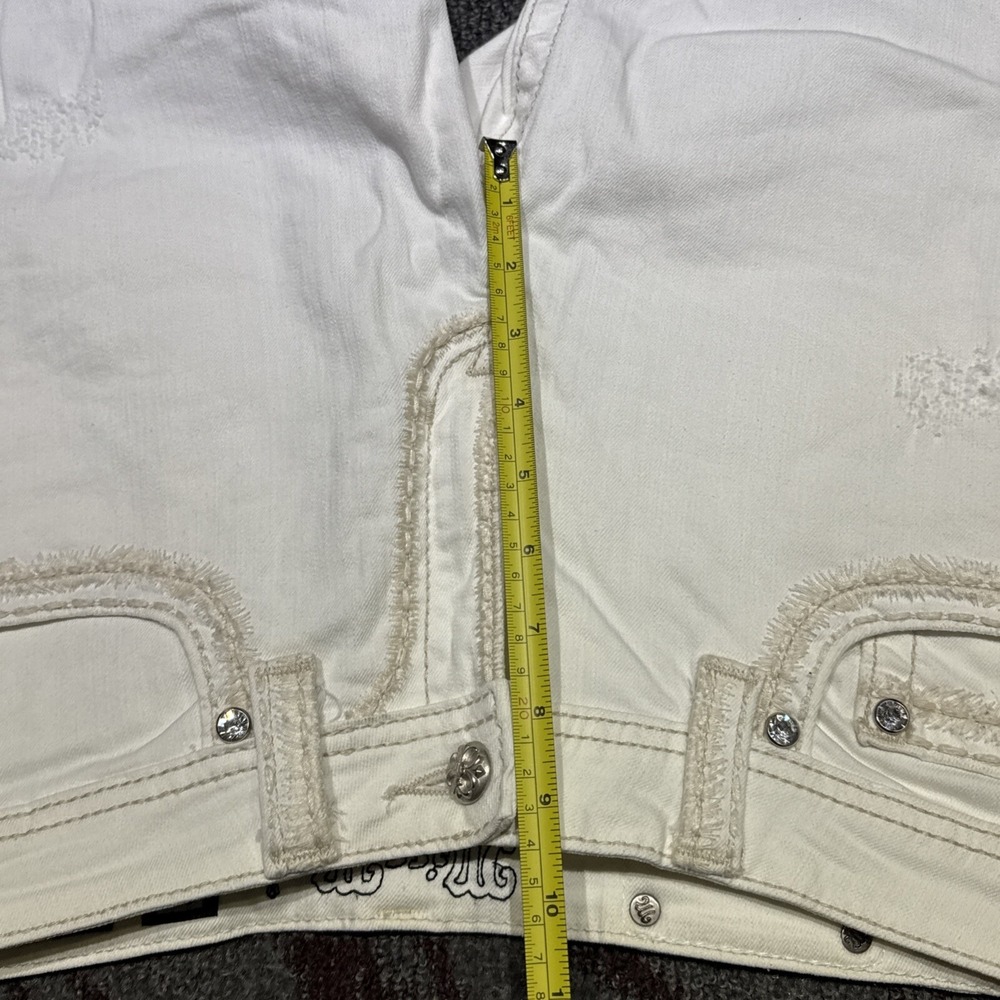 Miss Me Shorts Womens 27 Boyfriend Relaxed Fit Stretch Bling Y2K White - Picture 13 of 14